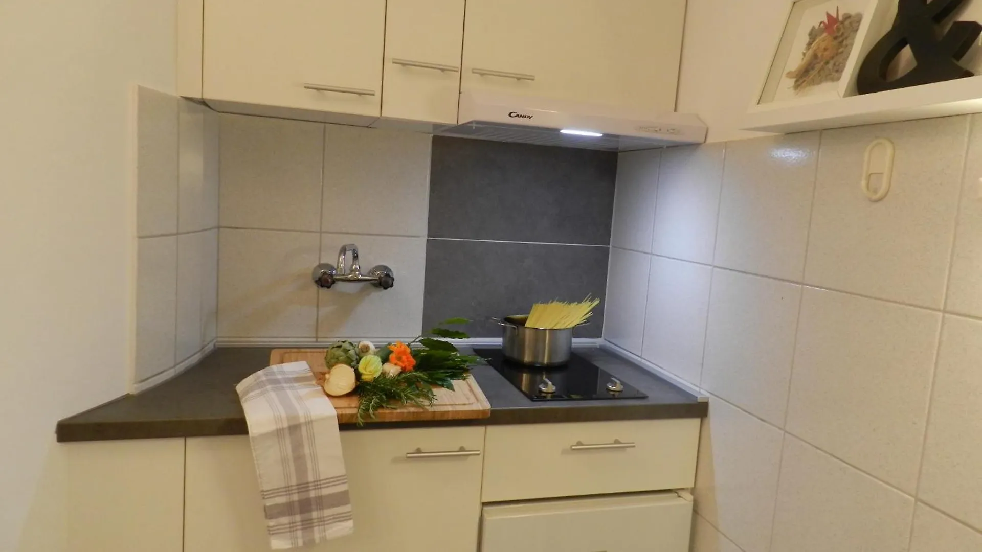 Apartments Lodra Pola